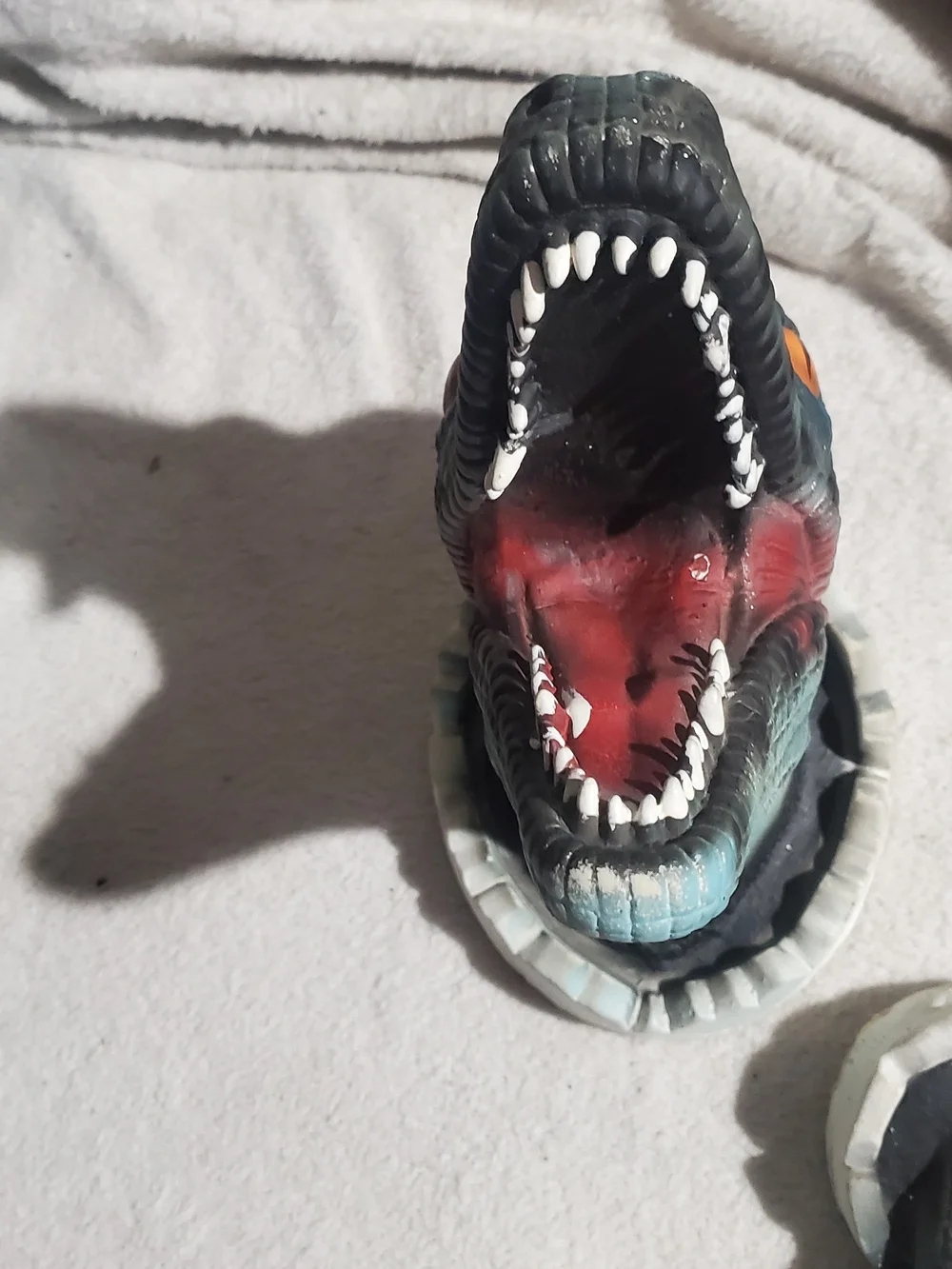 Blue Dinosaur Wall Mount Reptile Décor with Orange Eyes
